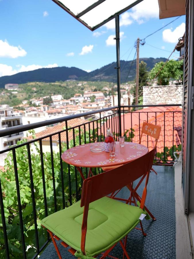 Η Φωλιτσα Karpenísion Exterior foto